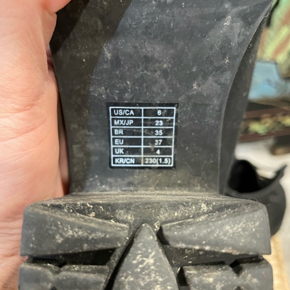 Forever 21 lace up canvas bootie - Picture 3 of 3